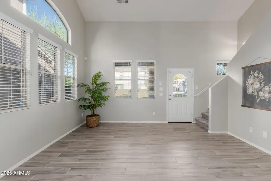 4963 W Escuda Drive, Glendale, AZ 85308 - Image #2