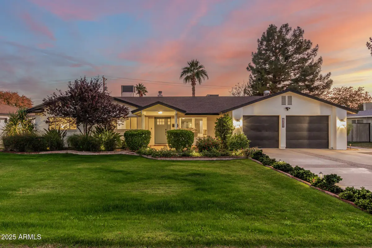 3845 E Glenrosa Avenue, Phoenix, AZ 85018 - Image #1