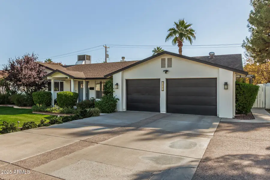 3845 E Glenrosa Avenue, Phoenix, AZ 85018 - Image #3