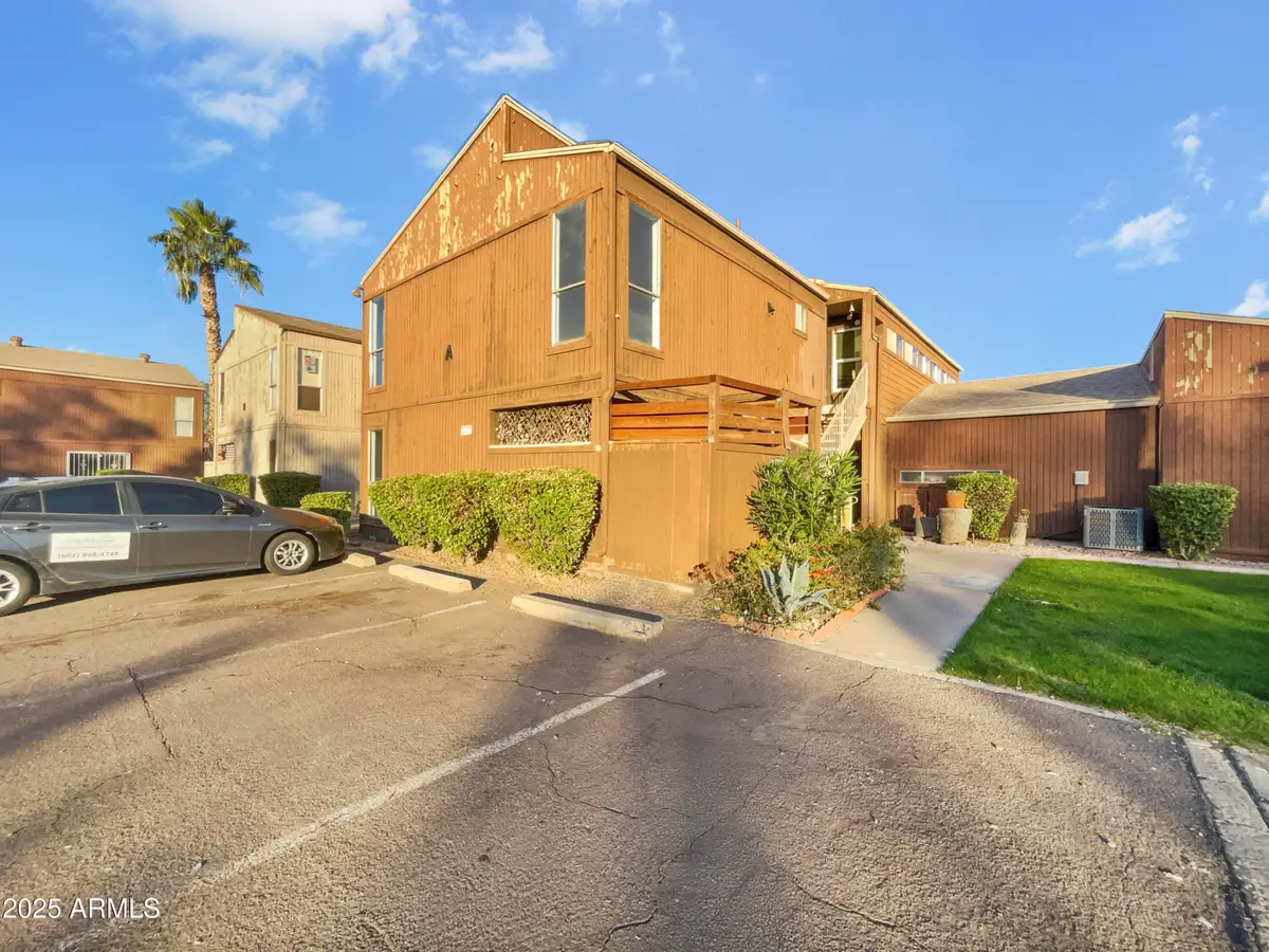 2692 E Silk Oak Drive, Tempe, AZ 85288 - Image #1