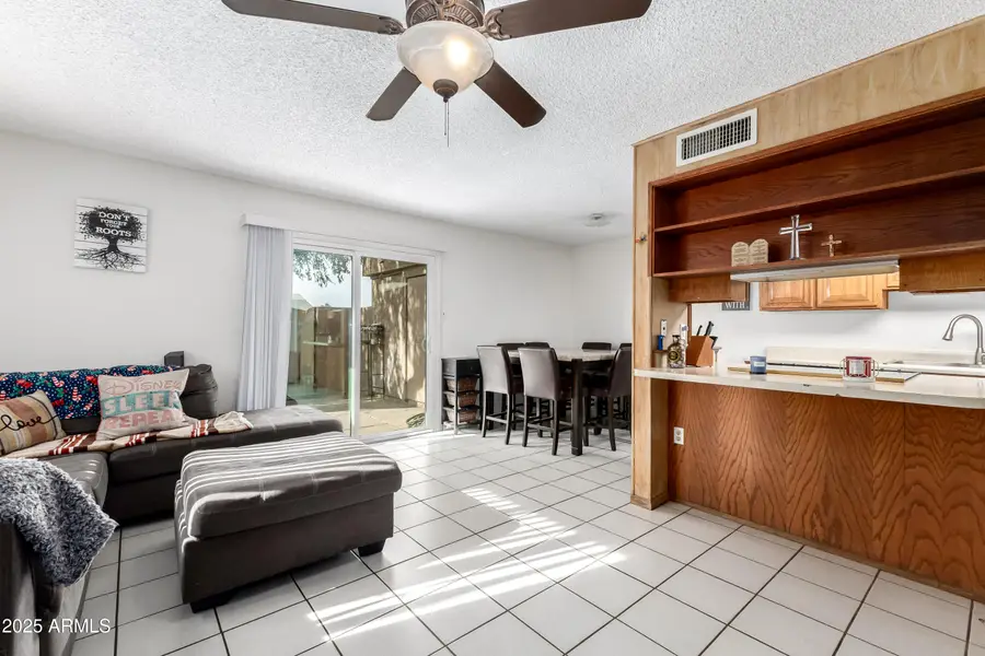 4107 W Wonderview Road, Phoenix, AZ 85019 - Image #3