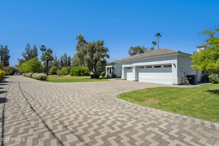 316 E Bethany Home Road #10, Phoenix, AZ 85012 - Image #2