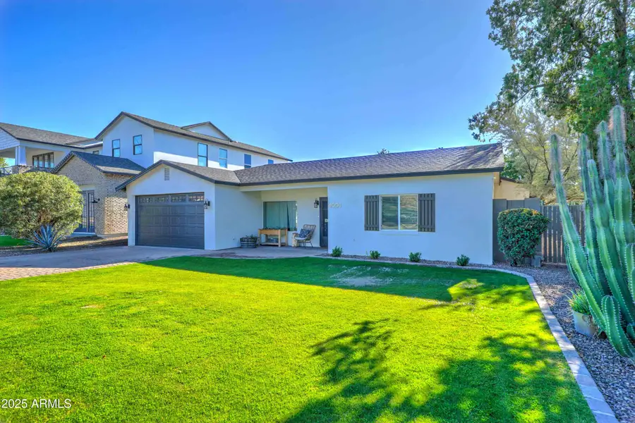 4001 E Indianola Avenue, Phoenix, AZ 85018 - Image #2