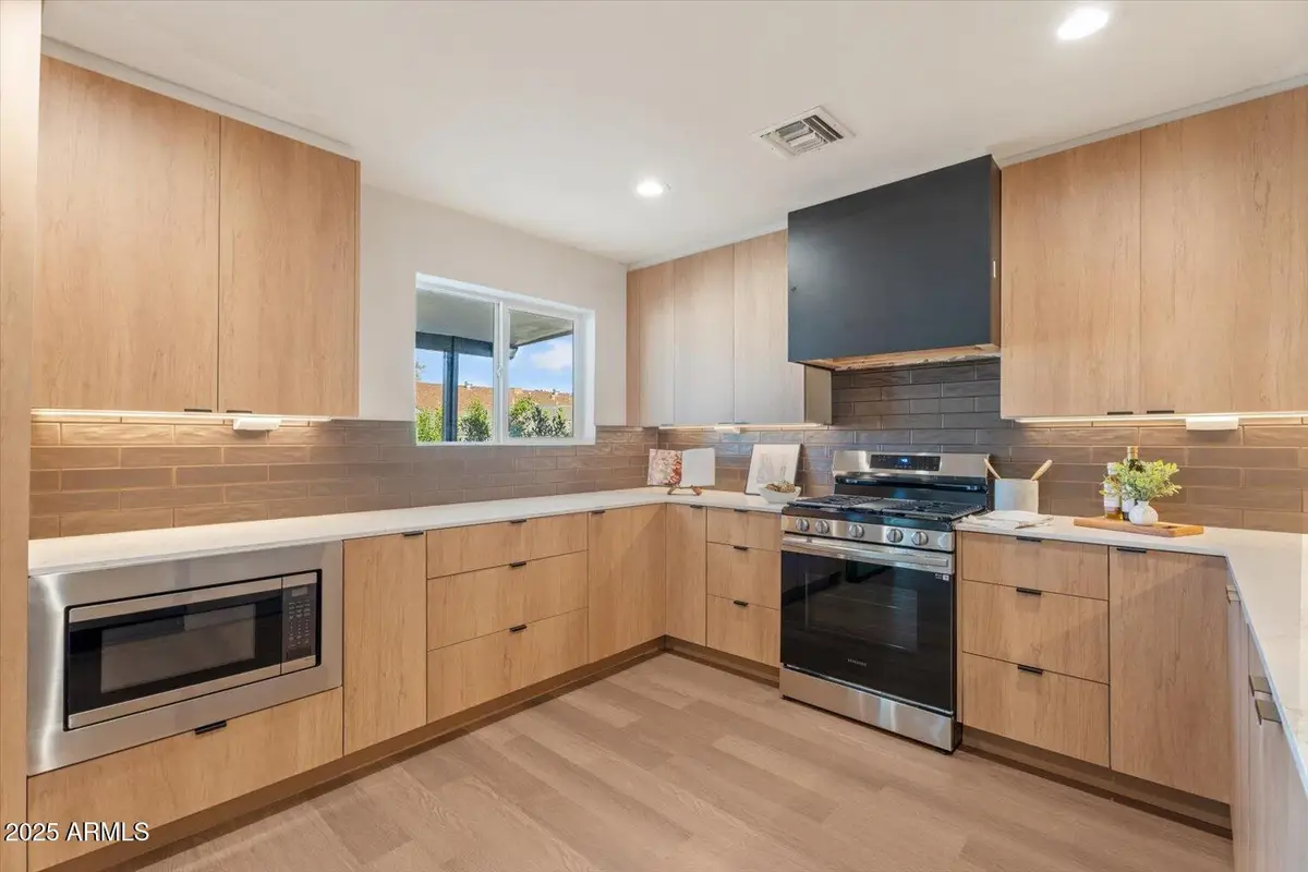 8408 E Rancho Vista Drive, Scottsdale, AZ 85251 - Image #1