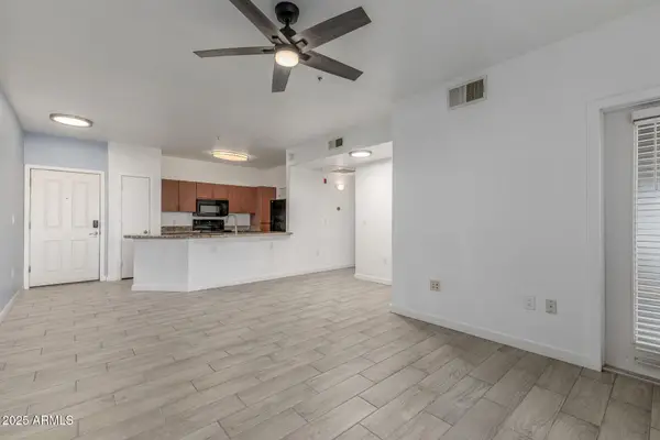 5302 E Van Buren Street #2015, Phoenix, AZ 85008
