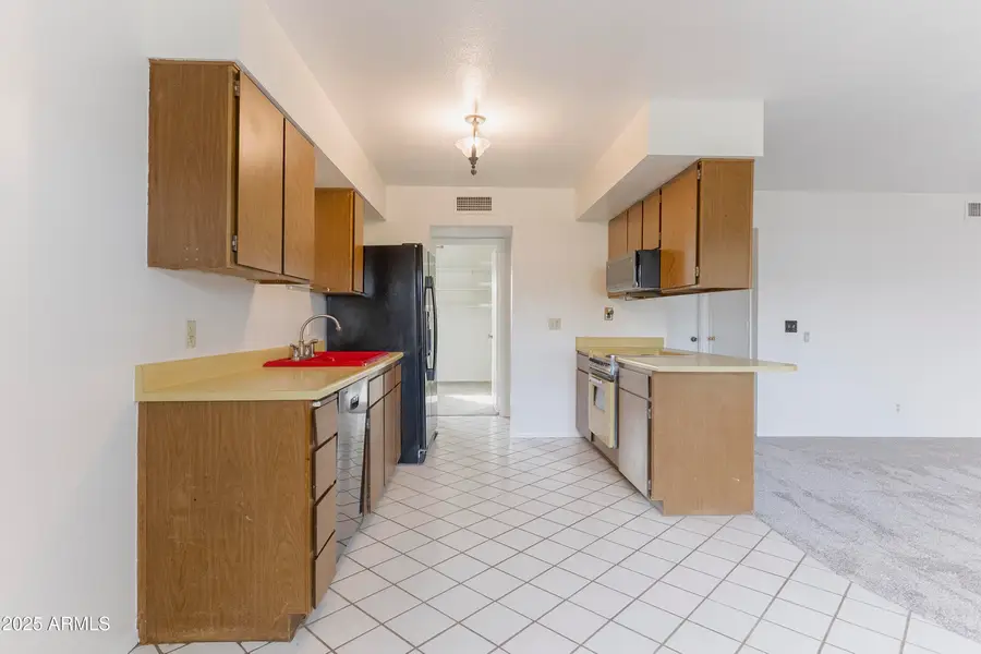 6128 W Monte Cristo Avenue, Glendale, AZ 85306 - Image #2