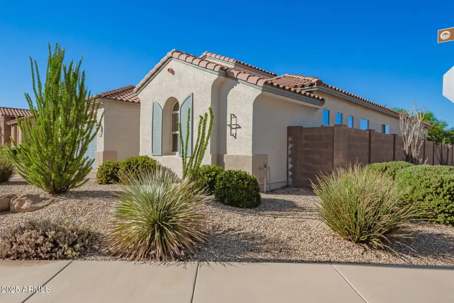 1672 S Sunset Drive, Chandler, AZ 85286 - Image #3