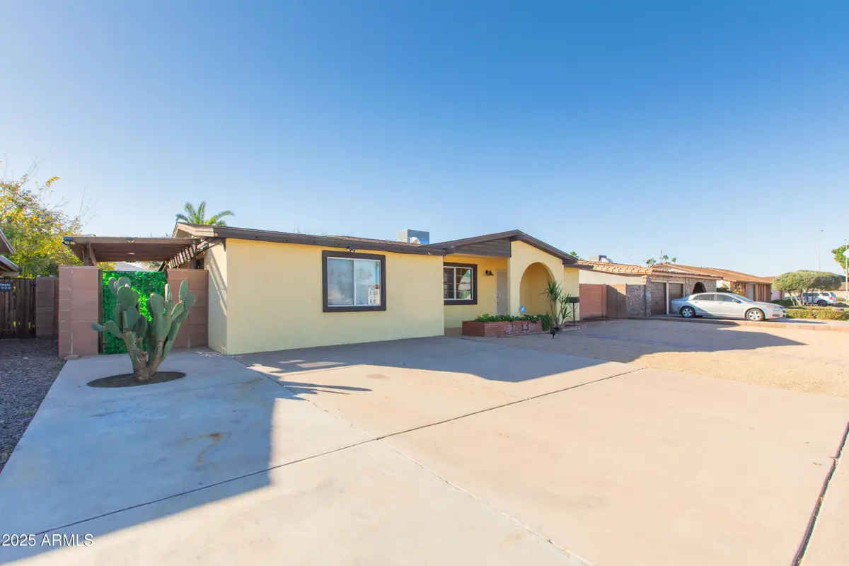 1813 E Ellis Drive, Tempe, AZ 85282 - #1