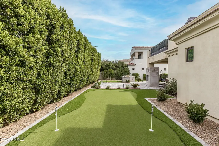 3918 E Crittenden Lane, Phoenix, AZ 85018 - Image #3