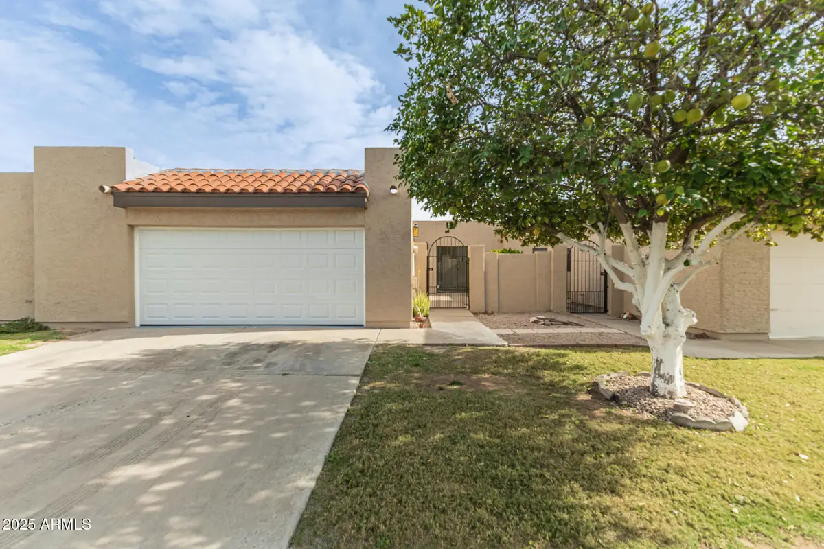 3345 E University Drive #42, Mesa, AZ 85213 - Image #1