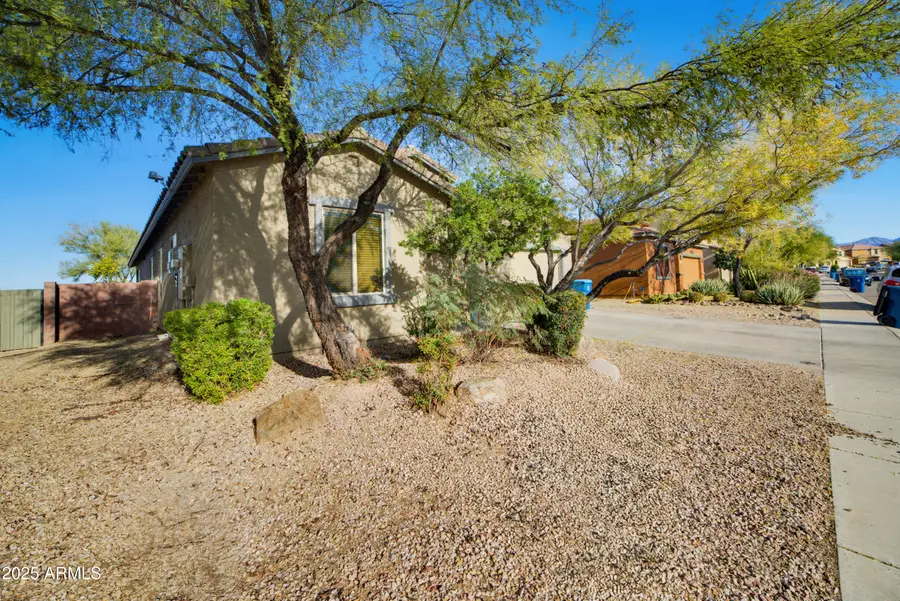 1111 E Madera Grove Lane, Sahuarita, AZ 85629 - Image #2