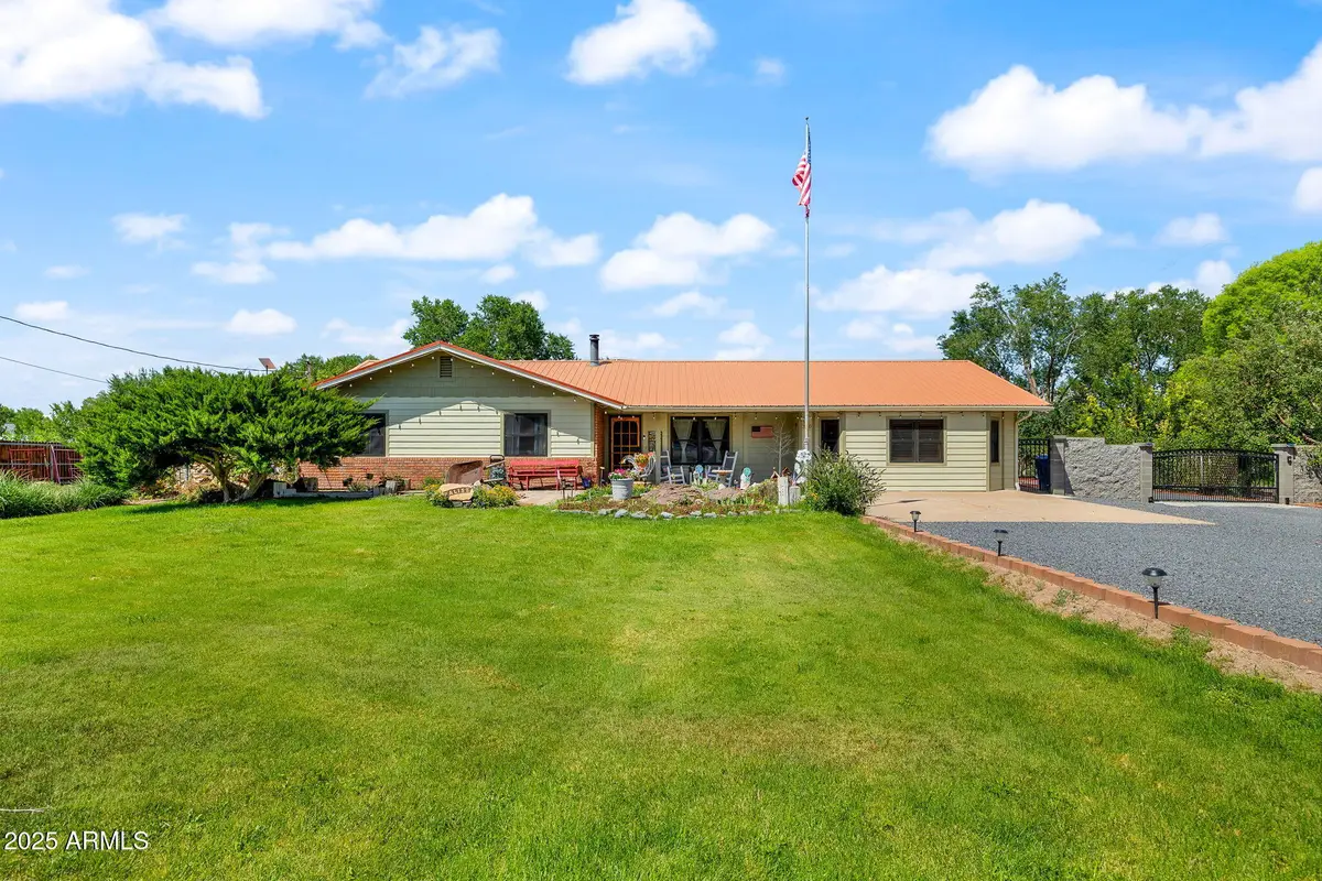 320 E 4th Avenue, Eagar, AZ 85925 - Image #1