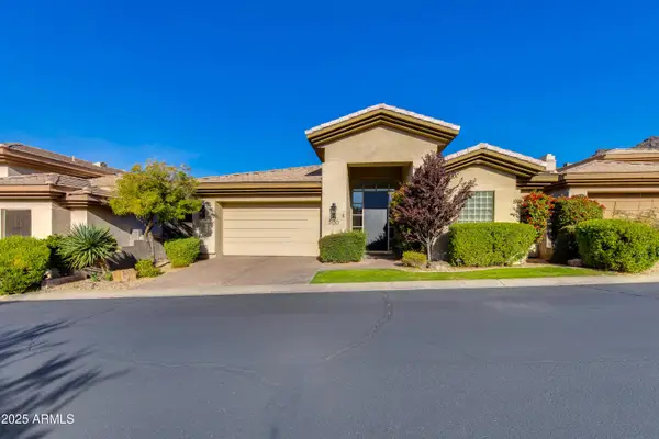 3130 E Squaw Peak Circle, Phoenix, AZ 85016