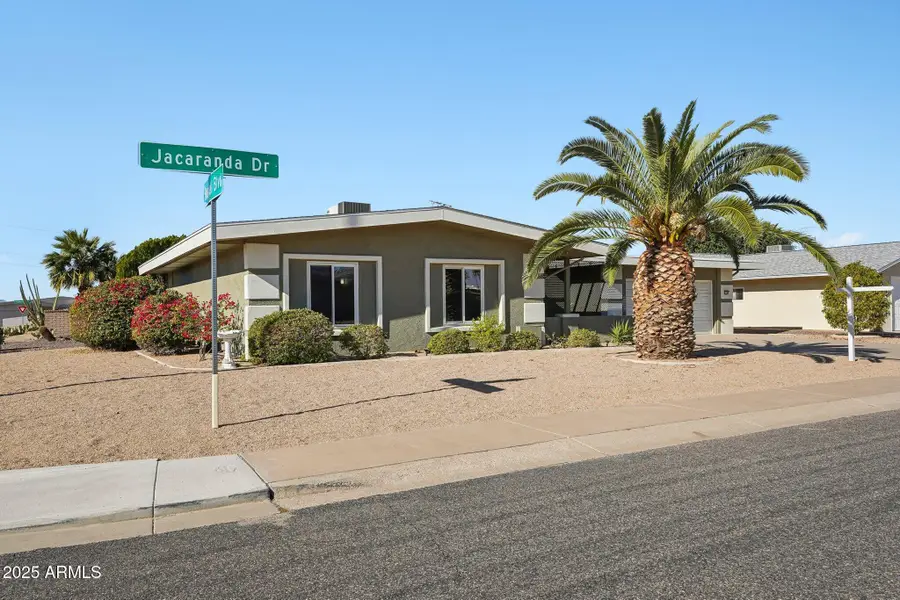 11146 W Jacaranda Drive, Sun City, AZ 85373 - Image #2