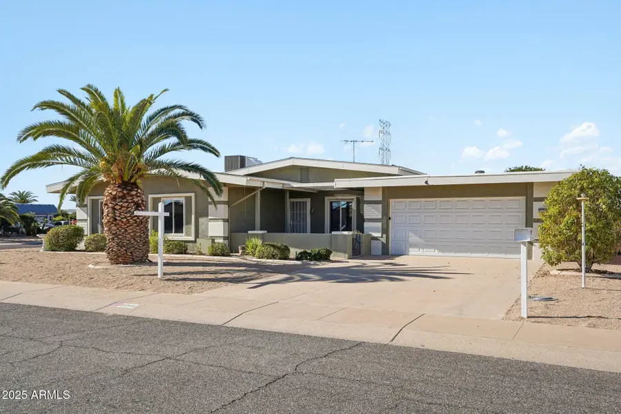 11146 W Jacaranda Drive, Sun City, AZ 85373 - Image #3