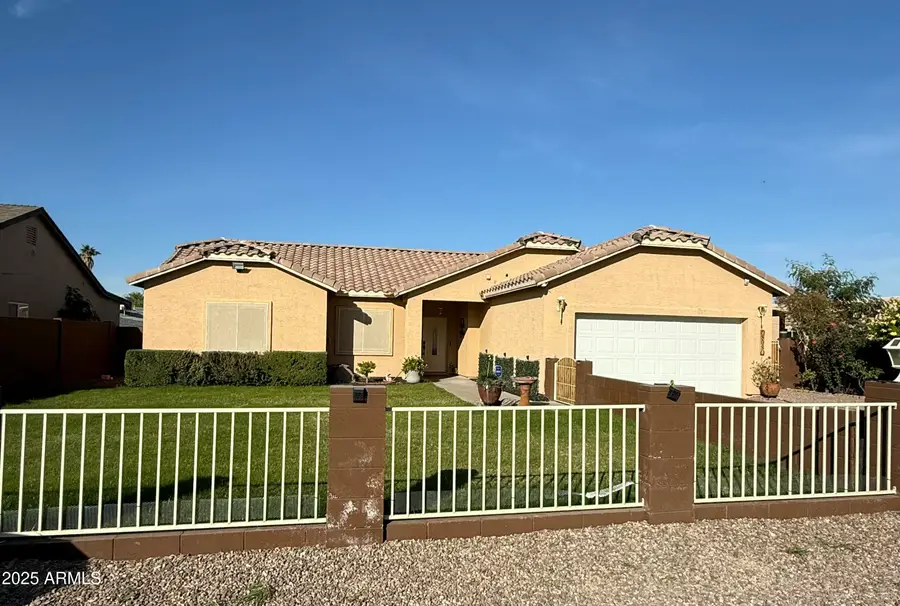 808 W Margaret Street, Gila Bend, AZ 85337 - #2