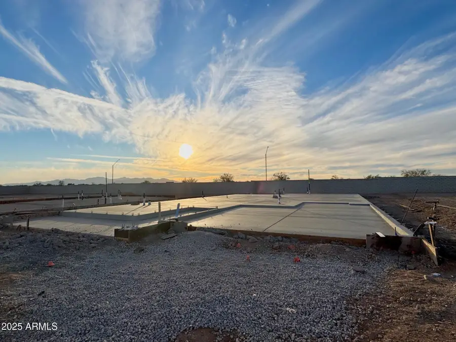 27080 N 162nd Drive, Surprise, AZ 85387 - Image #2