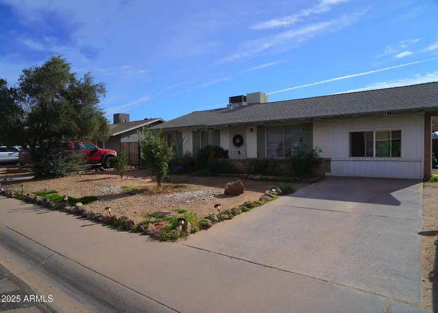 8933 W Roma Avenue, Phoenix, AZ 85037 - Image #2