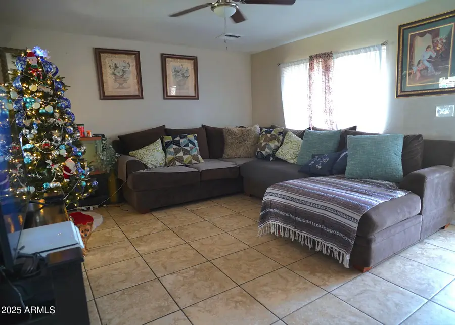 8933 W Roma Avenue, Phoenix, AZ 85037 - Image #3