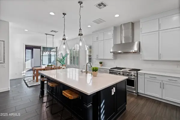 26205 N 106th Drive, Peoria, AZ 85383