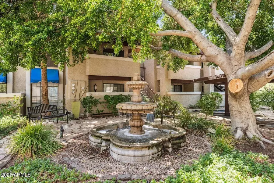 7557 N Dreamy Draw Drive #240, Phoenix, AZ 85020 - Image #3