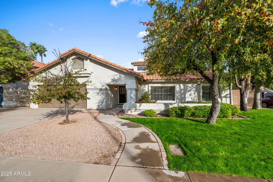 2342 E Mallard Court, Gilbert, AZ 85234 - Image #3