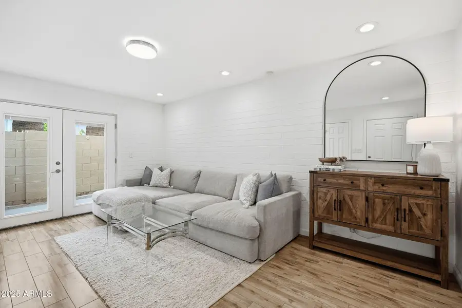 4925 N 73rd Street #1, Scottsdale, AZ 85251 - Image #2