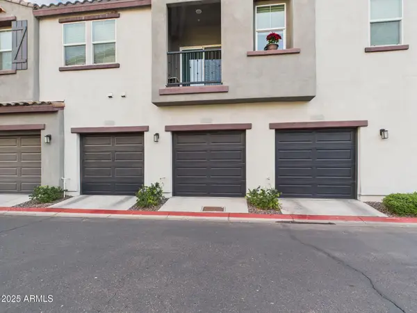 2335 E Hidalgo Avenue, Phoenix, AZ 85040