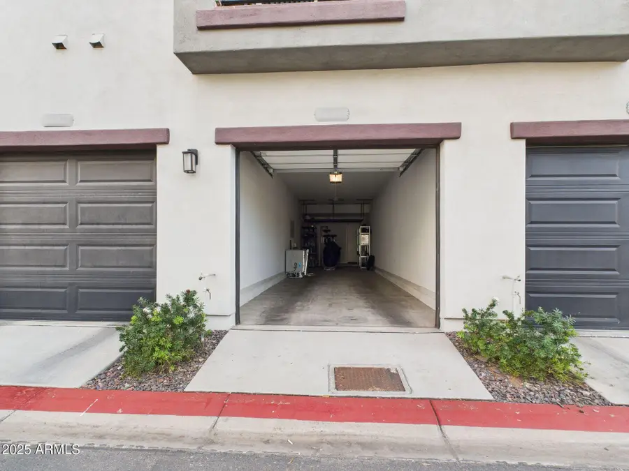 2335 E Hidalgo Avenue, Phoenix, AZ 85040 - Image #2