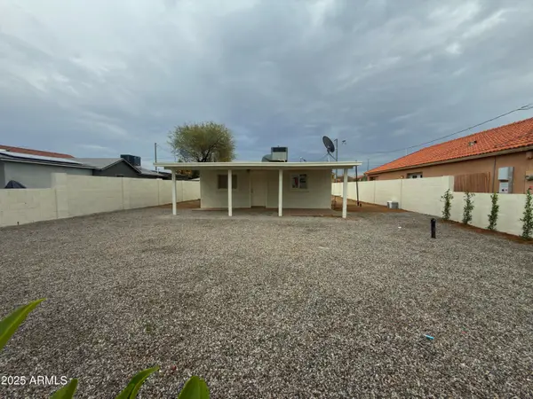 237 S 7th Street, Avondale, AZ 85323
