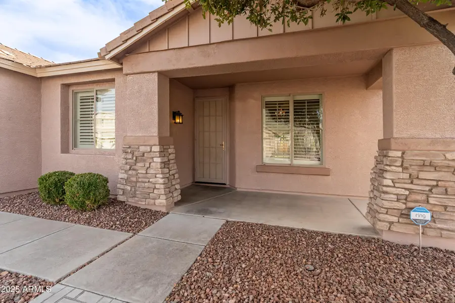 5929 W Park View Lane, Glendale, AZ 85310 - Image #2