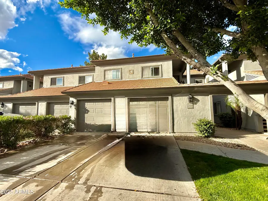 7401 W Arrowhead Clubhouse Drive #1015, Glendale, AZ 85308 - Image #3