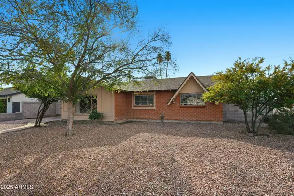 8201 E Whitton Avenue, Scottsdale, AZ 85251