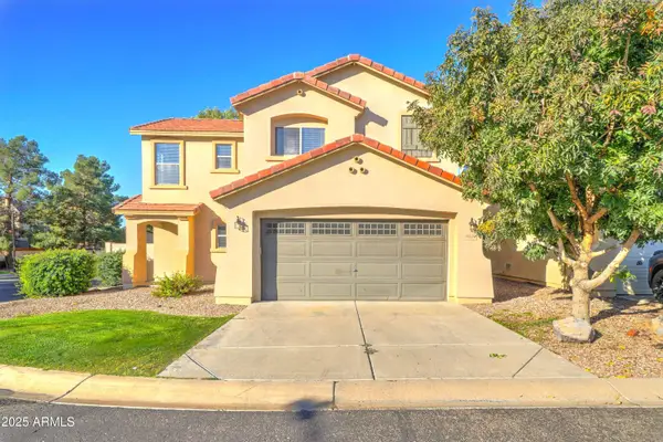 8530 E Kiva Avenue, Mesa, AZ 85209