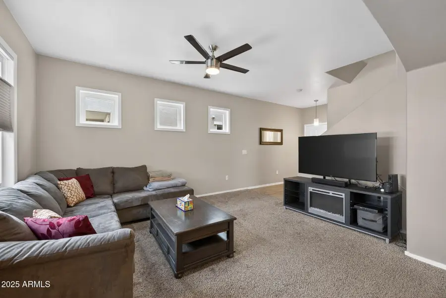 1444 S Longspur Lane, Gilbert, AZ 85296 - Image #3