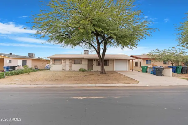 7426 E Capri Avenue, Mesa, AZ 85208