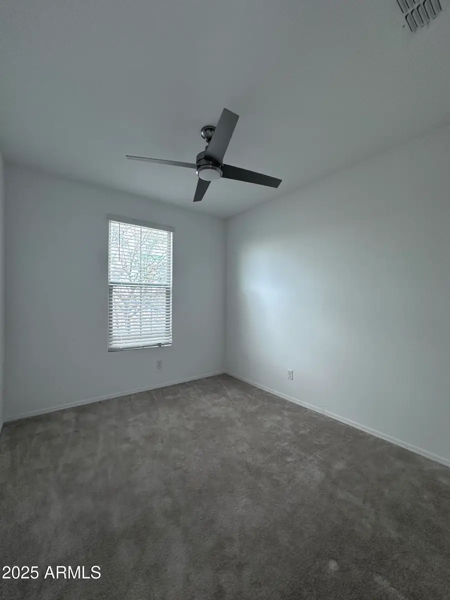 2065 E Escondido Place, Casa Grande, AZ 85122 - Image #2