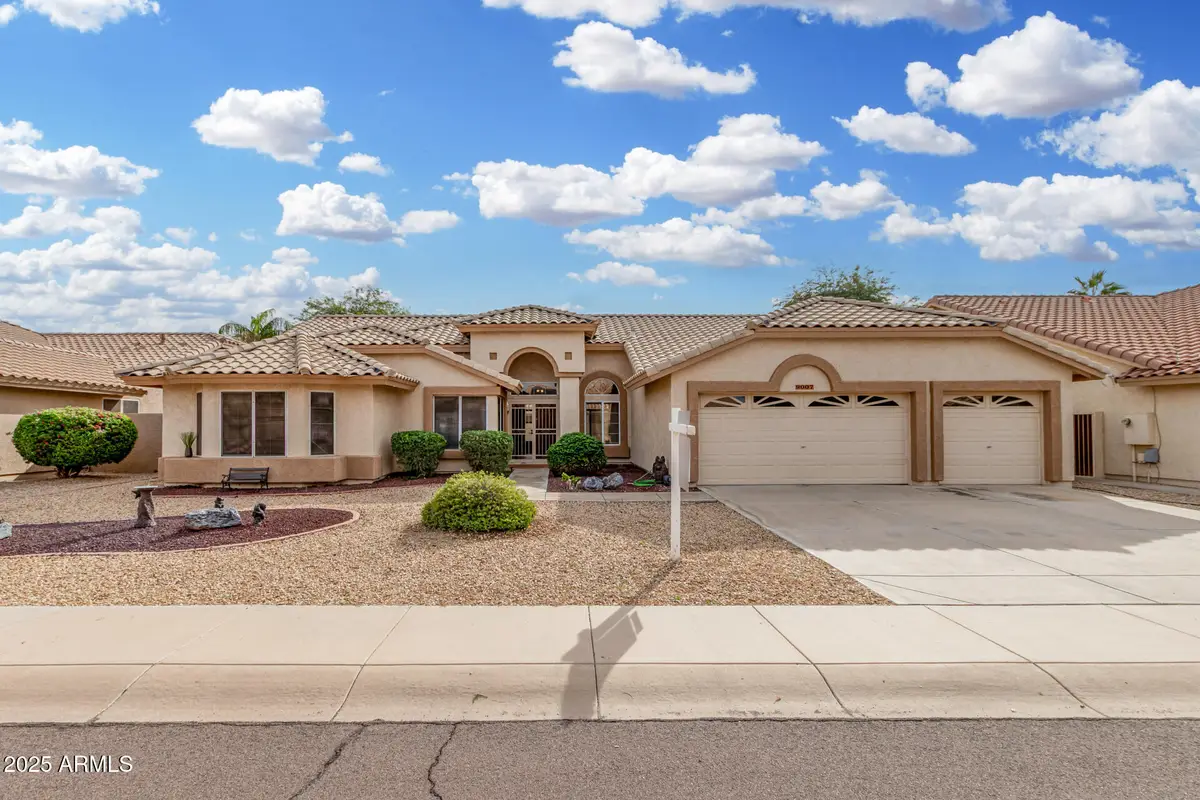 9007 W Kerry Lane, Peoria, AZ 85382 - Image #1
