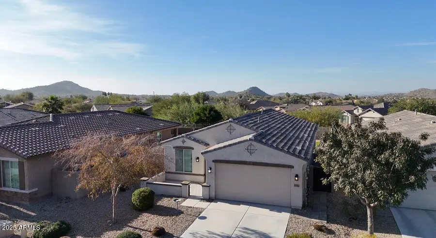 17492 W Polaris Drive, Goodyear, AZ 85338 - Image #2