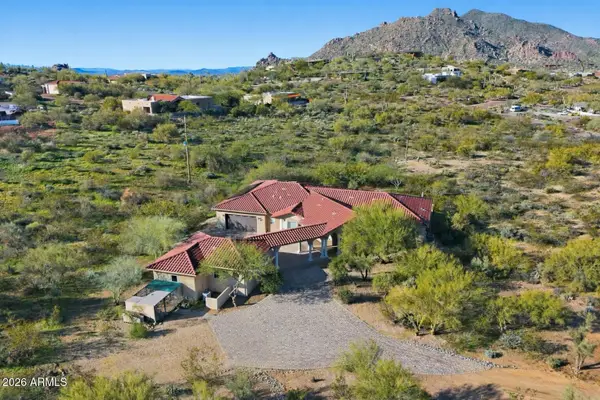 7917 E Cave Creek Road, Carefree, AZ 85377