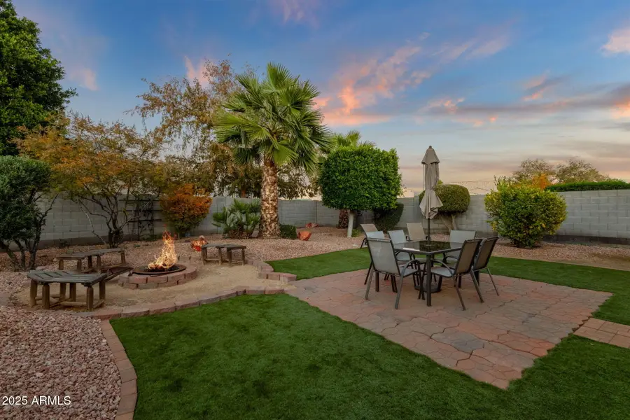 410 W Helena Drive, Phoenix, AZ 85023 - Image #2