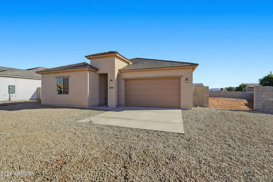 34839 N Palm Drive, San Tan Valley, AZ 85140 - Image #2