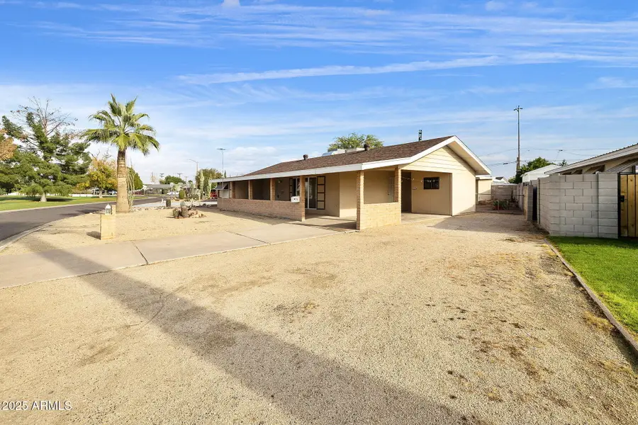 11825 N 114th Avenue, Youngtown, AZ 85363 - Image #2