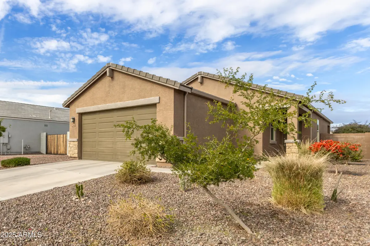 3646 E Appaloosa Drive, San Tan Valley, AZ 85140 - Image #1