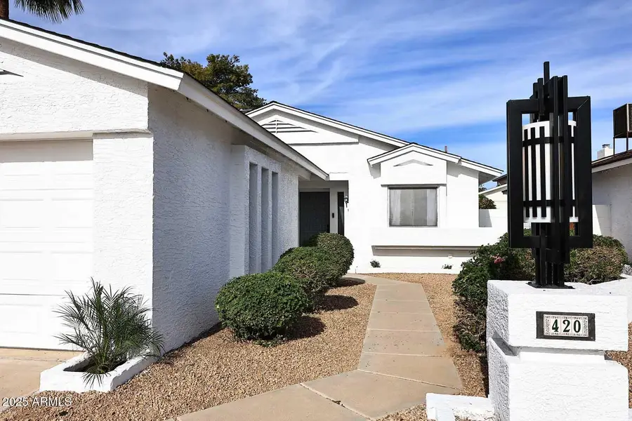 420 W Sandra Terrace, Phoenix, AZ 85023 - Image #2
