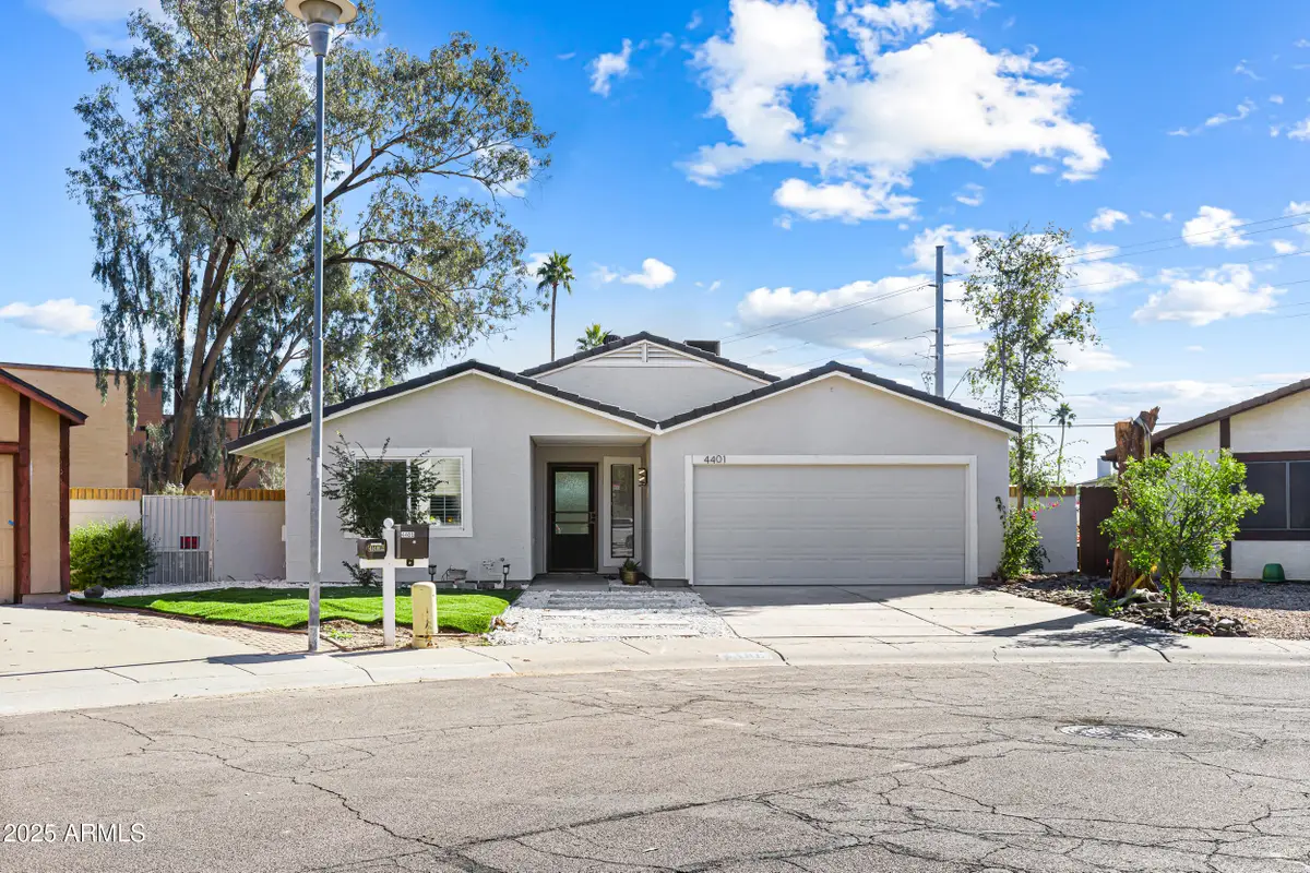 4401 W Mcrae Way, Glendale, AZ 85308 - Image #1