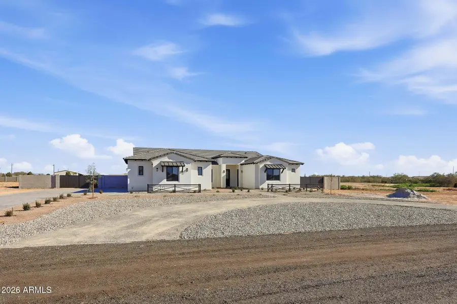 17743 W Dale Lane, Surprise, AZ 85387 - Image #2