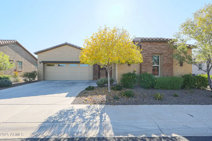 17885 W Ashurst Drive, Goodyear, AZ 85338 - Image #2