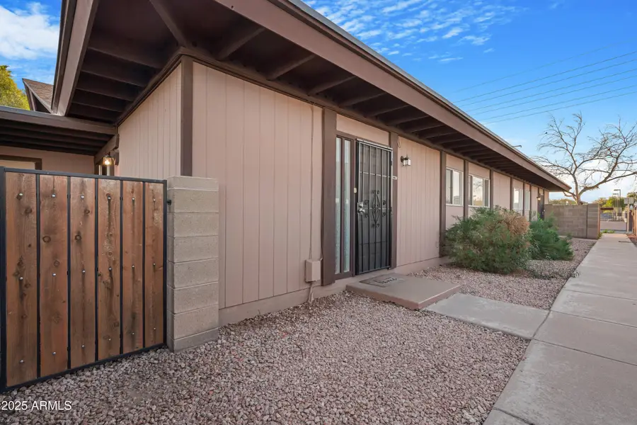 906 S Acapulco Lane #A, Tempe, AZ 85281 - Image #2