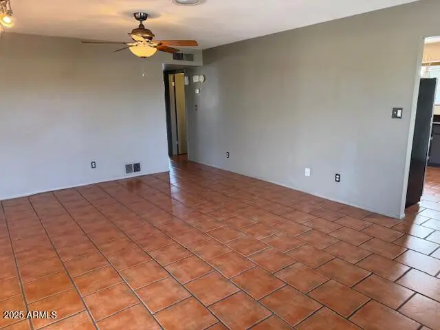 4131 E Camelback Road #38, Phoenix, AZ 85018 - Image #3